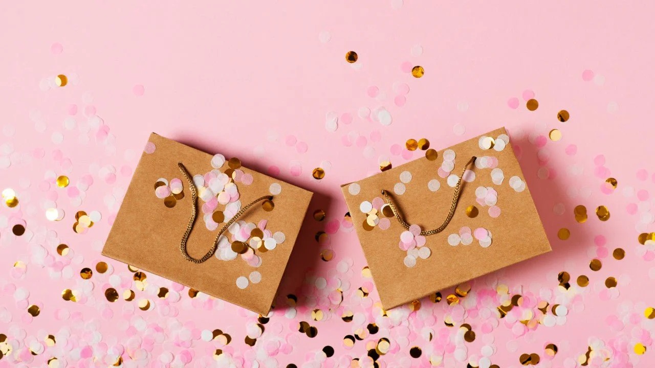 How Custom Bulk Gift Bags Enhance Brand Recognition